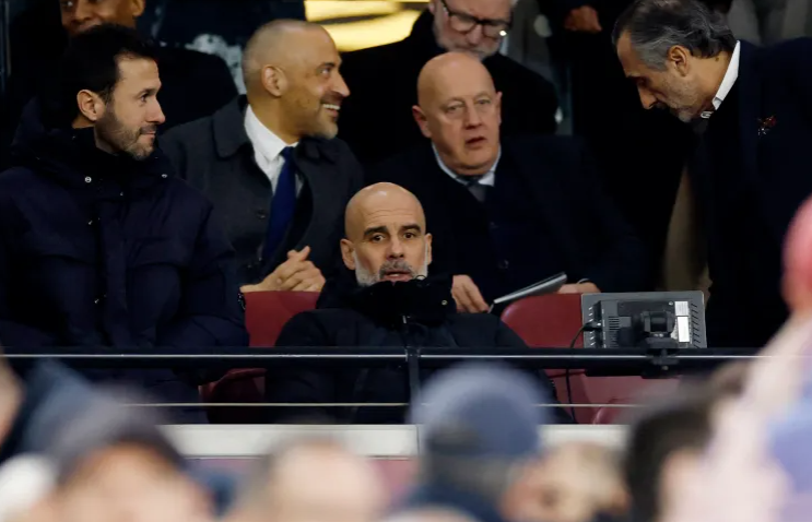 Manchester City draw 1-1 with relegation-threatened West Ham to fall nine points behind Arsenal in the Premier League race.